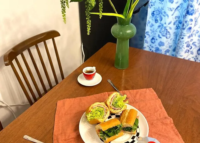 Shinchon 4min Walk, 3 Queen Beds, Spacious Family For 6 Appartement *