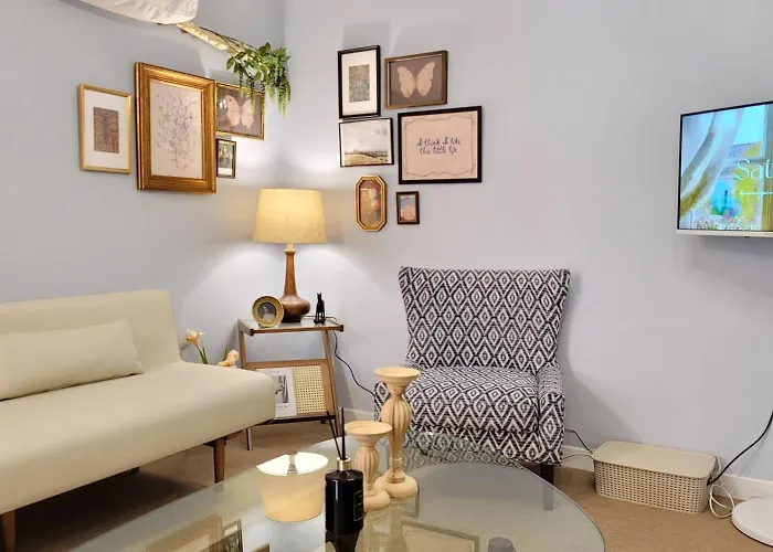 Shinchon 4min Walk, 3 Queen Beds, Spacious Family For 6 Appartement
